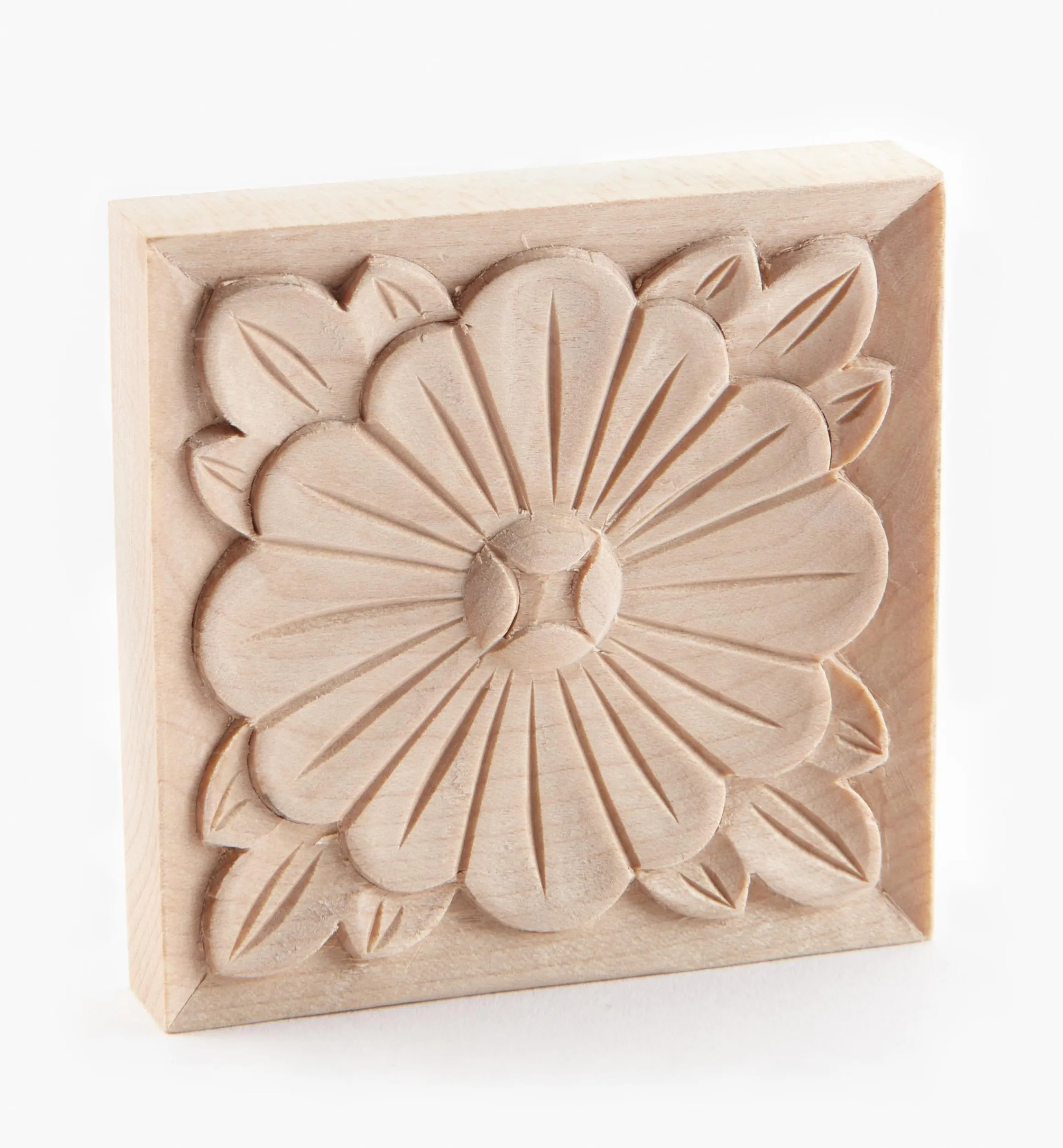 Lee Valley Project Supplies>2 3/4" Hand-Carved Square Appliqué