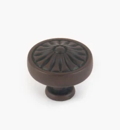Lee Valley Knobs>1 1/4" Rustic-Iron Finish Knob