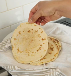 Lee Valley Kitchen Tools><noscript><img width=