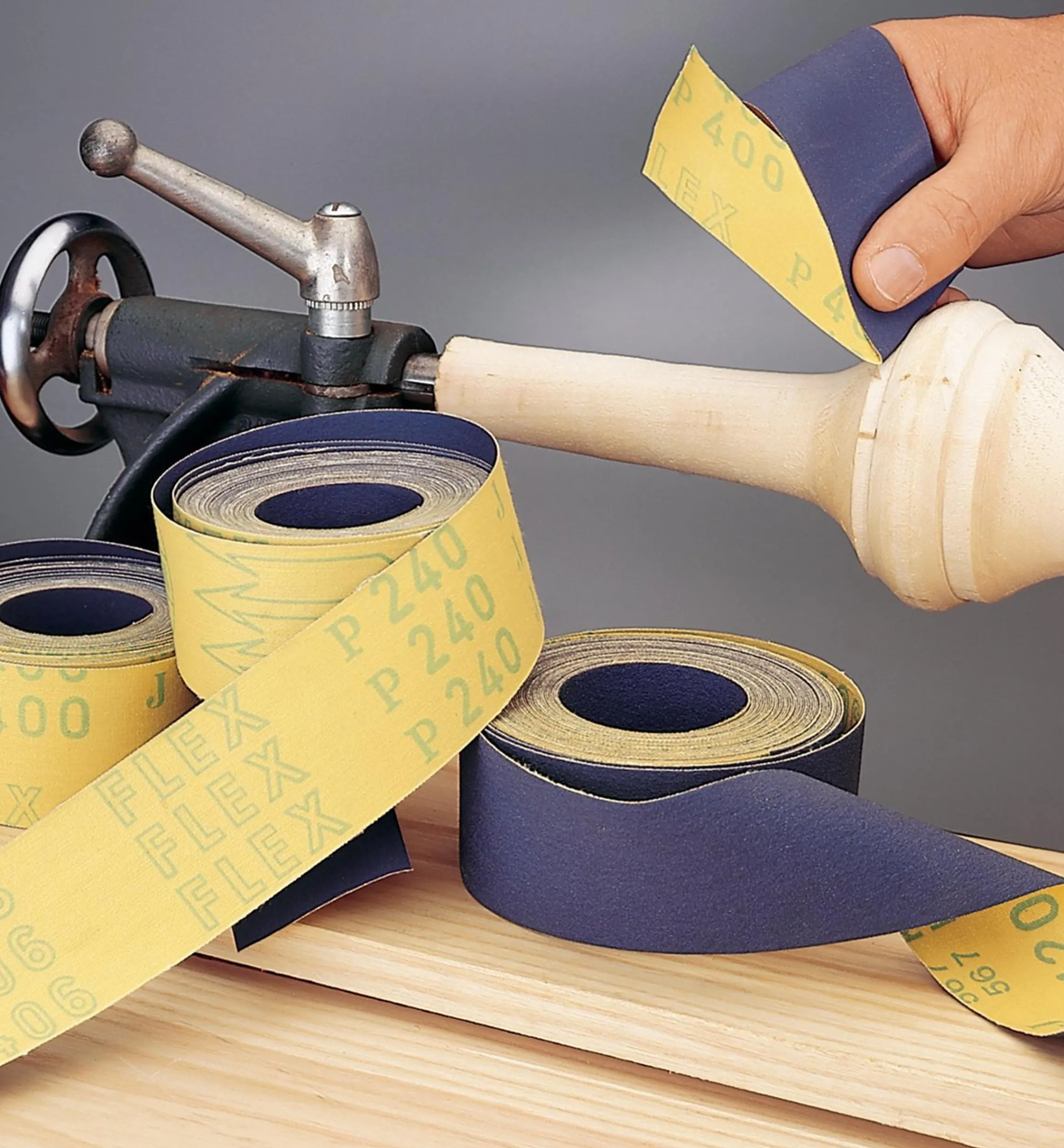 Lee Valley Supplies>Abrasive Rolls For Turners