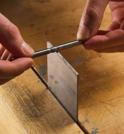 Lee Valley Sharpening>Accu-Burr Burnishing Rod For Scraper Plane Blades