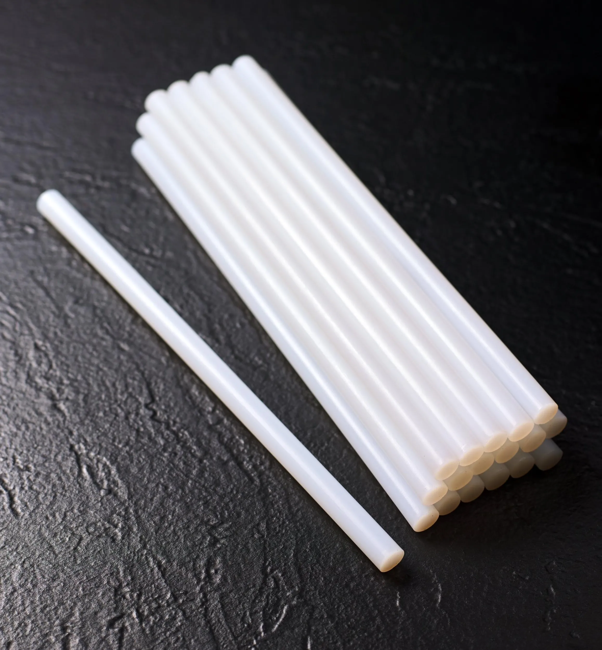 Lee Valley Supplies>Adhesive Sticks For FastenMaster Pro Hot-Melt Gun