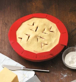 Lee Valley Pastry Tools>Adjustable Pie Shield