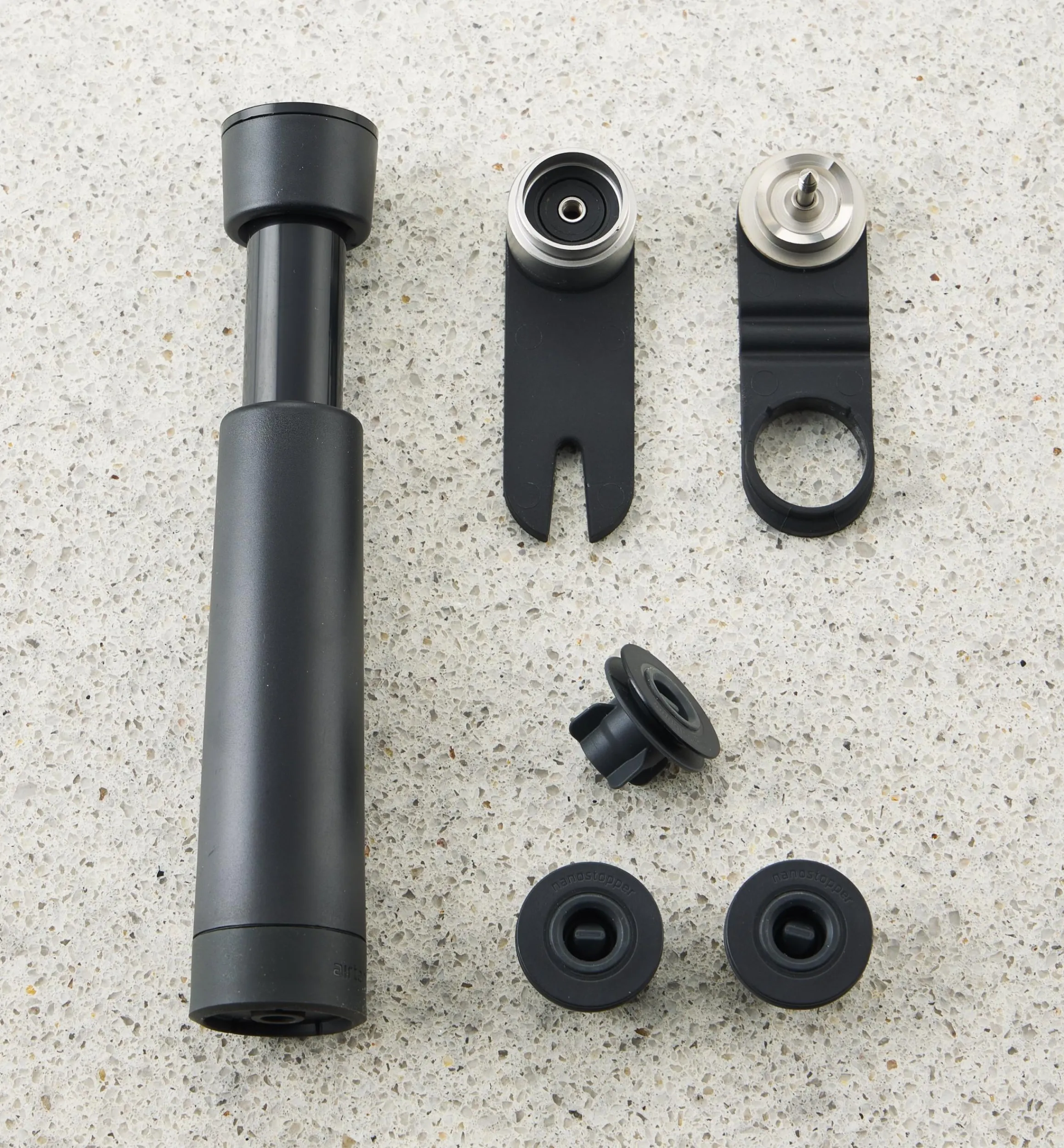 Lee Valley Food Storage>Airtender Food Vacuum-Storage Starter Set