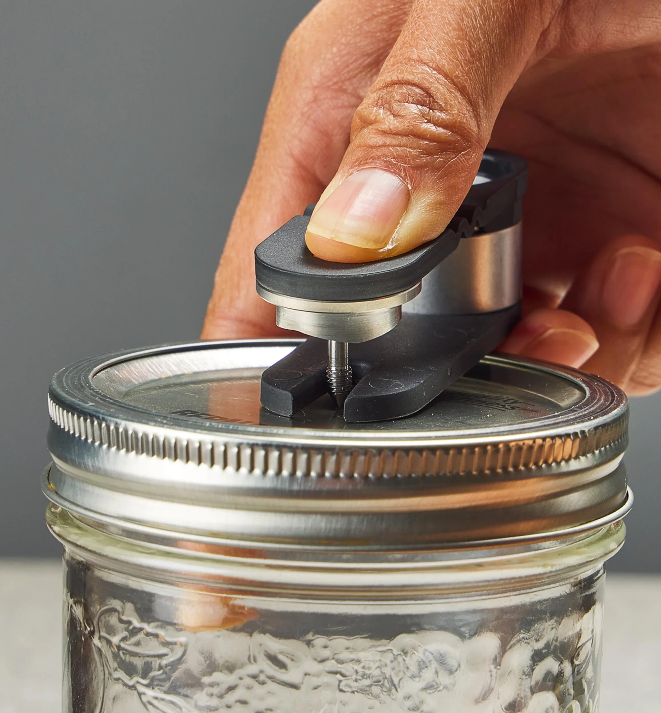 Lee Valley Food Storage>Airtender Food Vacuum-Storage Starter Set