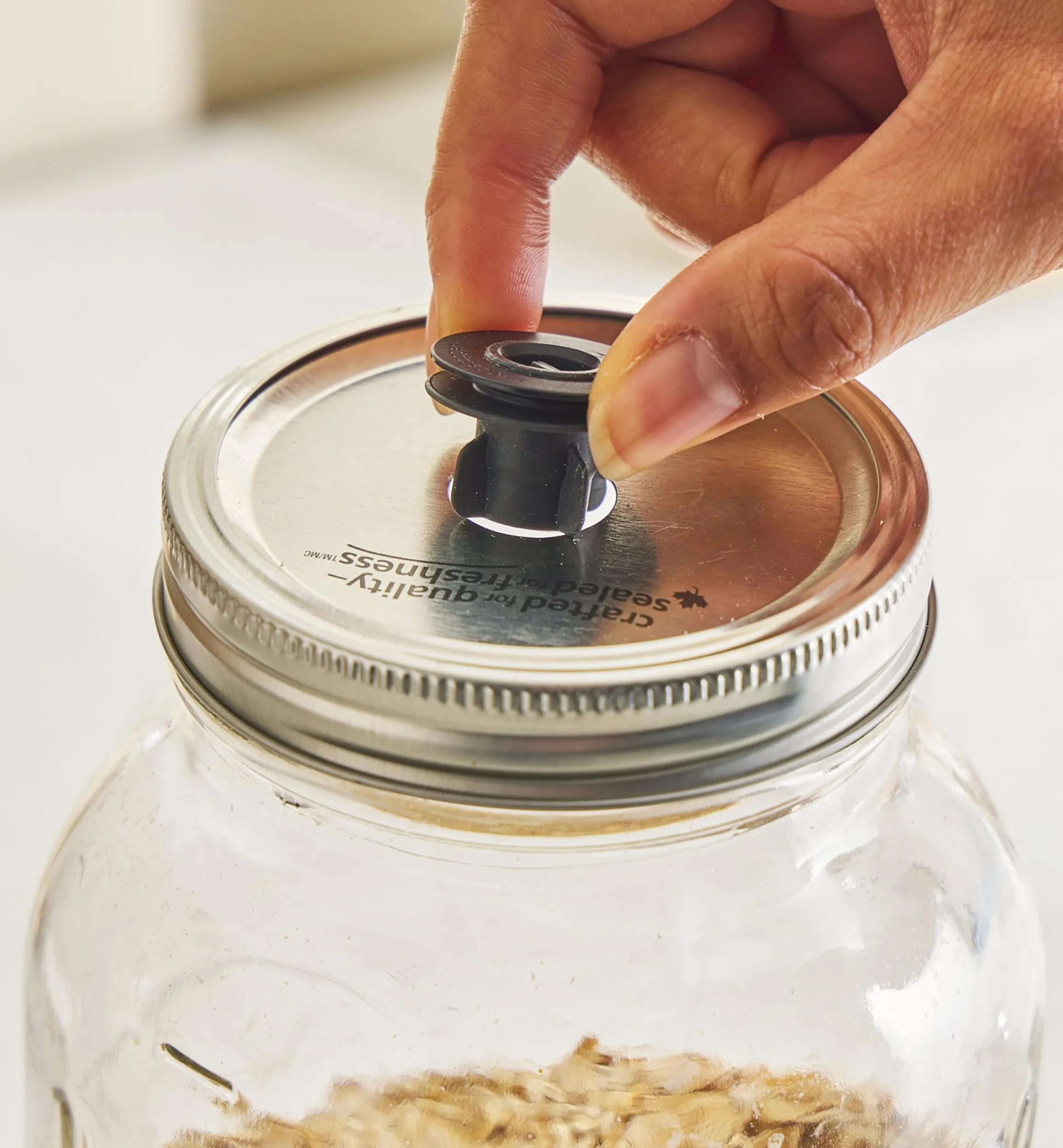 Lee Valley Food Storage>Airtender Food Vacuum-Storage Starter Set