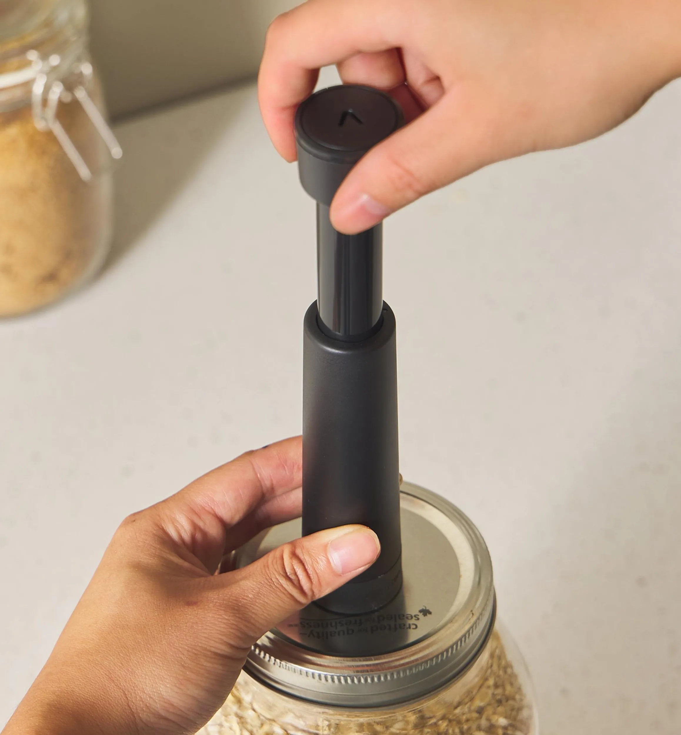 Lee Valley Food Storage>Airtender Food Vacuum-Storage Starter Set