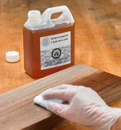 Lee Valley Supplies>Allbäck Boiled Linseed Oil