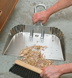 Lee Valley Workshop>Aluminum Dustpan
