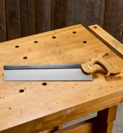 Lee Valley Saws>Bad Axe Bayonet Precision Carcass Saw