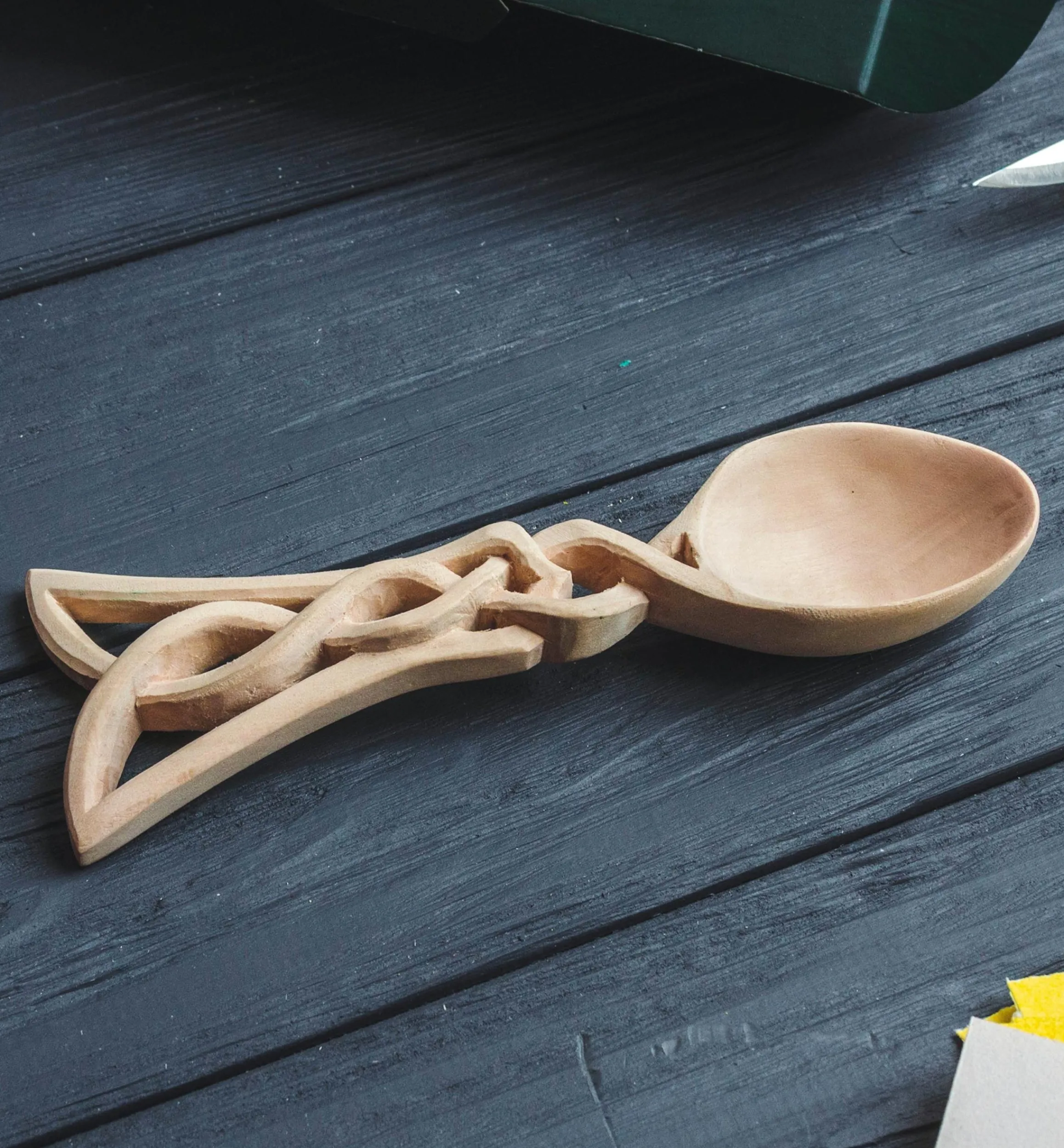 Lee Valley Supplies>BeaverCraft Celtic-Style Lovespoon Carving Kit