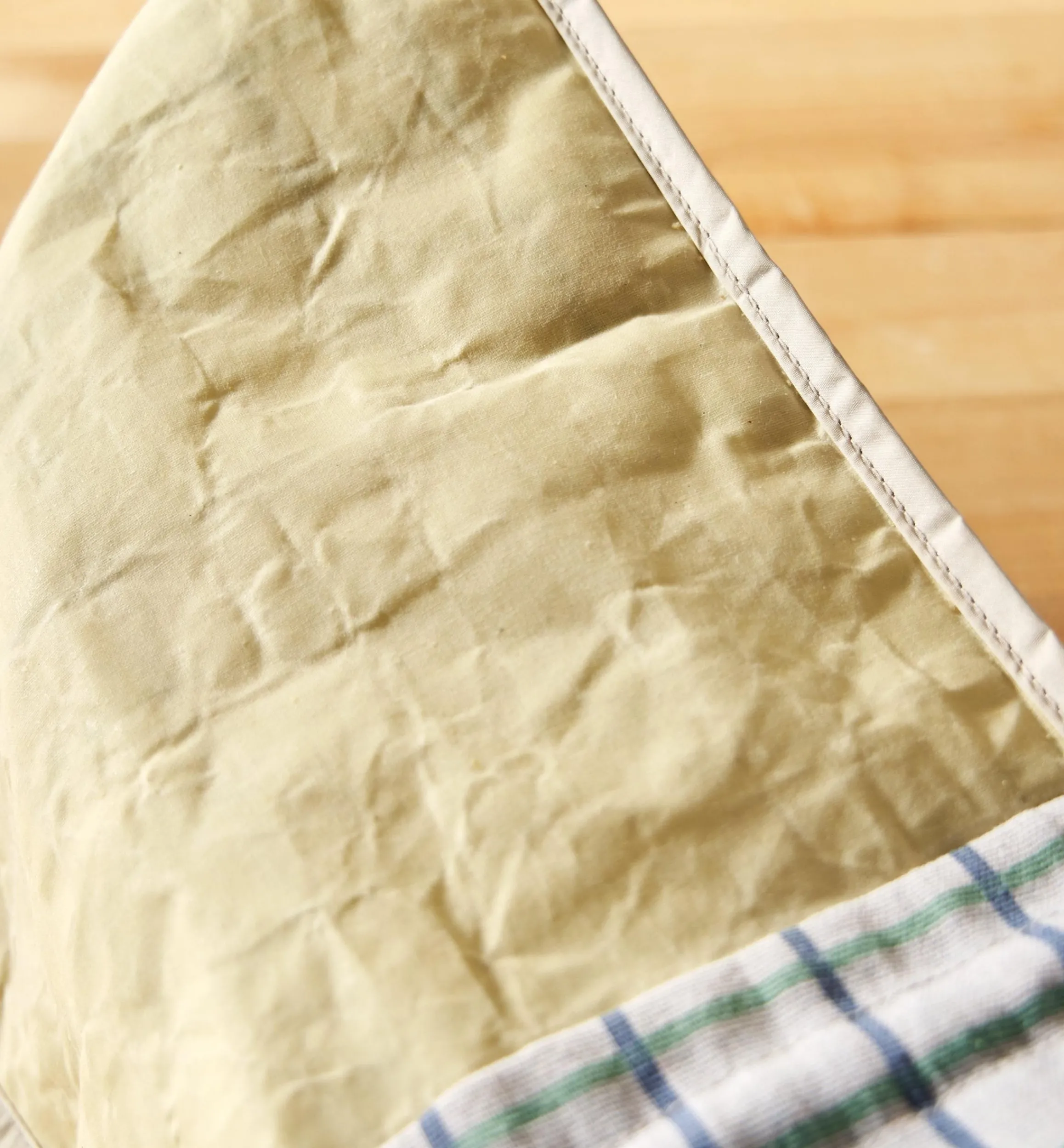 Lee Valley Food Storage>Beeswax Bread Storage Bag