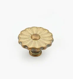 Lee Valley Knobs>Biscayne Antique Blonde Knob