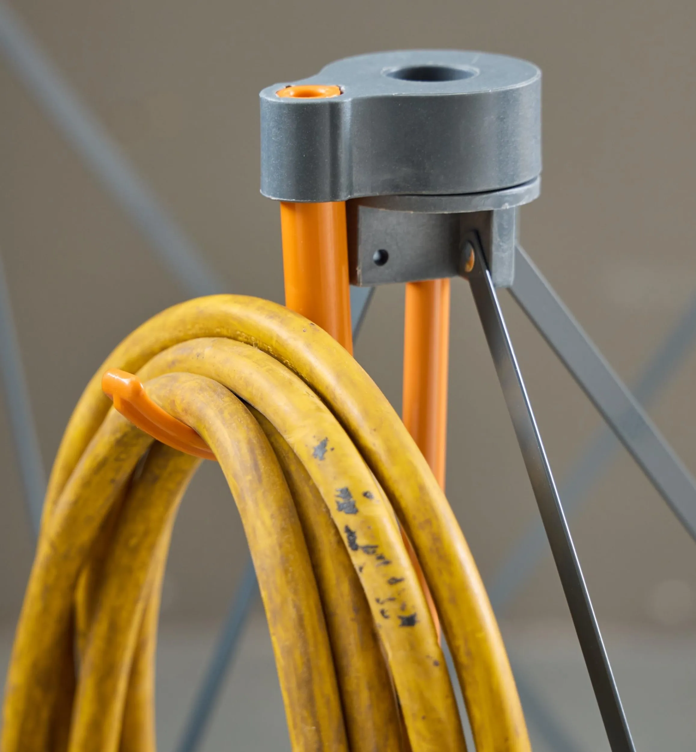 Lee Valley Workshop>Bora Centipede Table