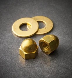 Lee Valley Fasteners>Brass Cap Nuts And Washers For Cast-Iron Legs