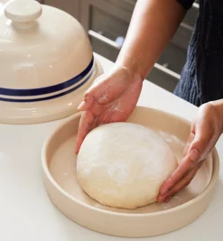 Lee Valley Bakeware>Bread-Baking Cloche
