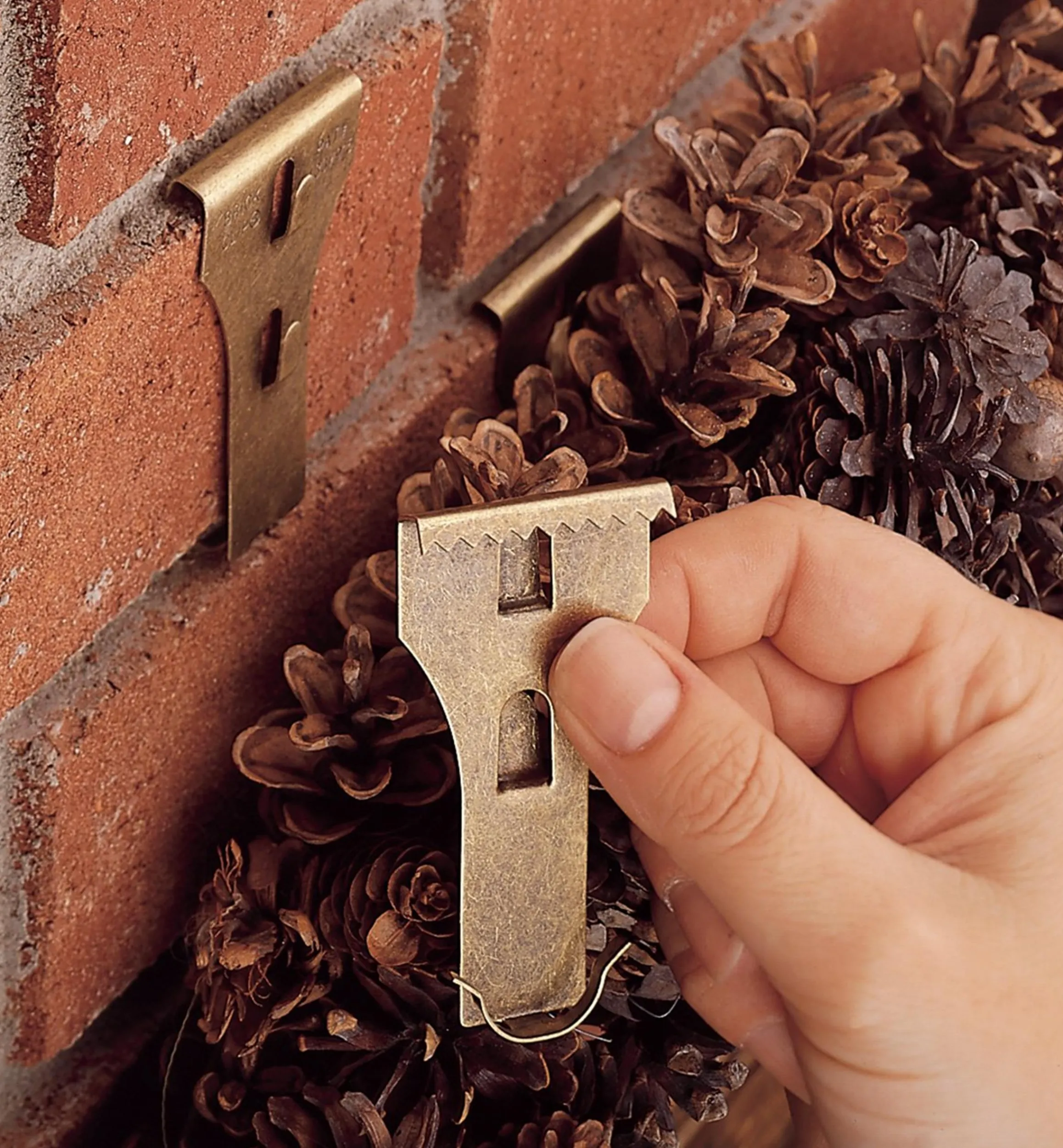 Lee Valley Hangers>Brick Clip Fasteners