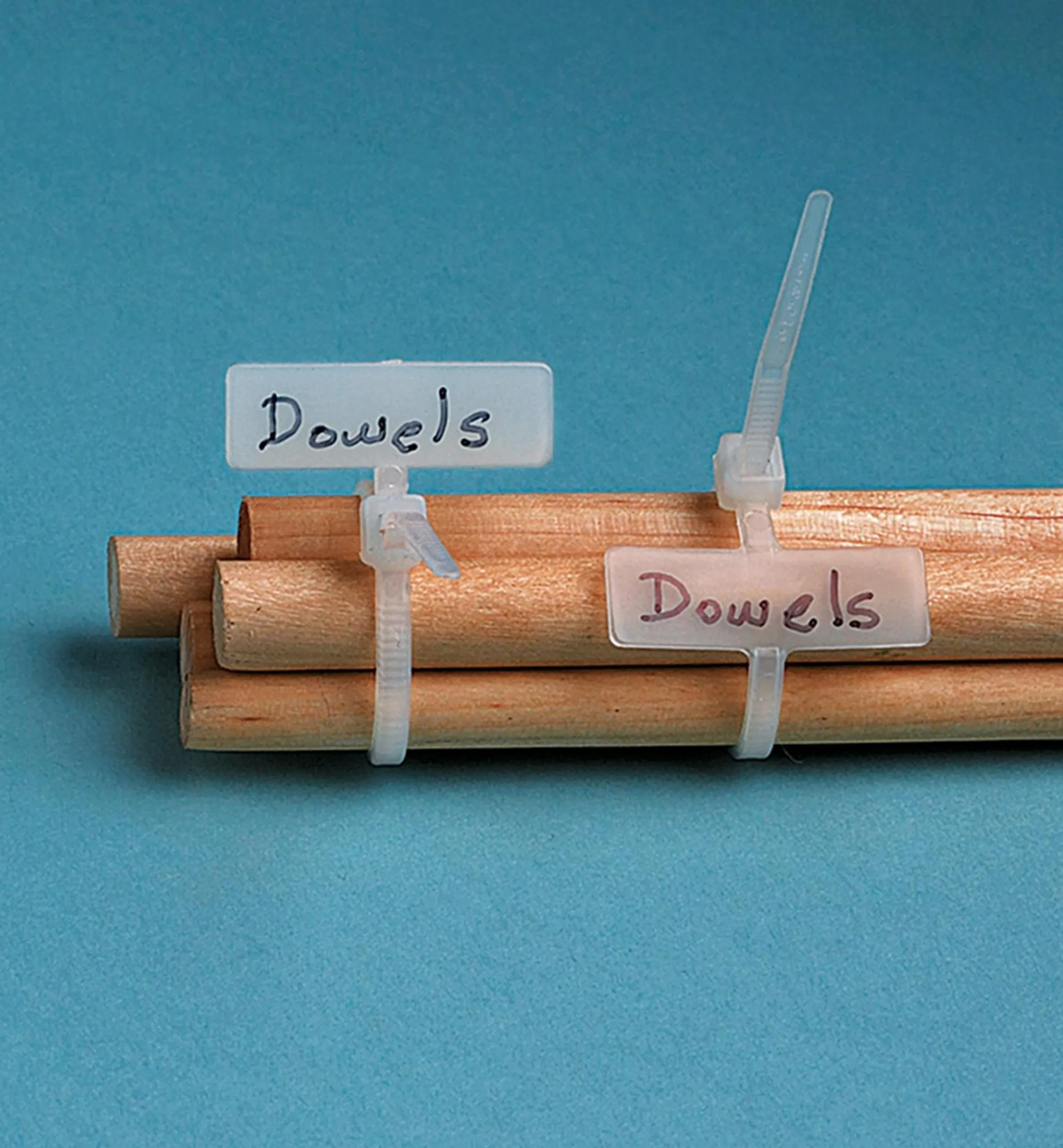 Lee Valley Storage & Organization>Cable Ties With Labels