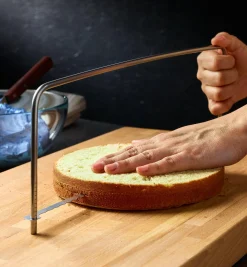 Lee Valley Confectionery & Decorating>Cake Leveller