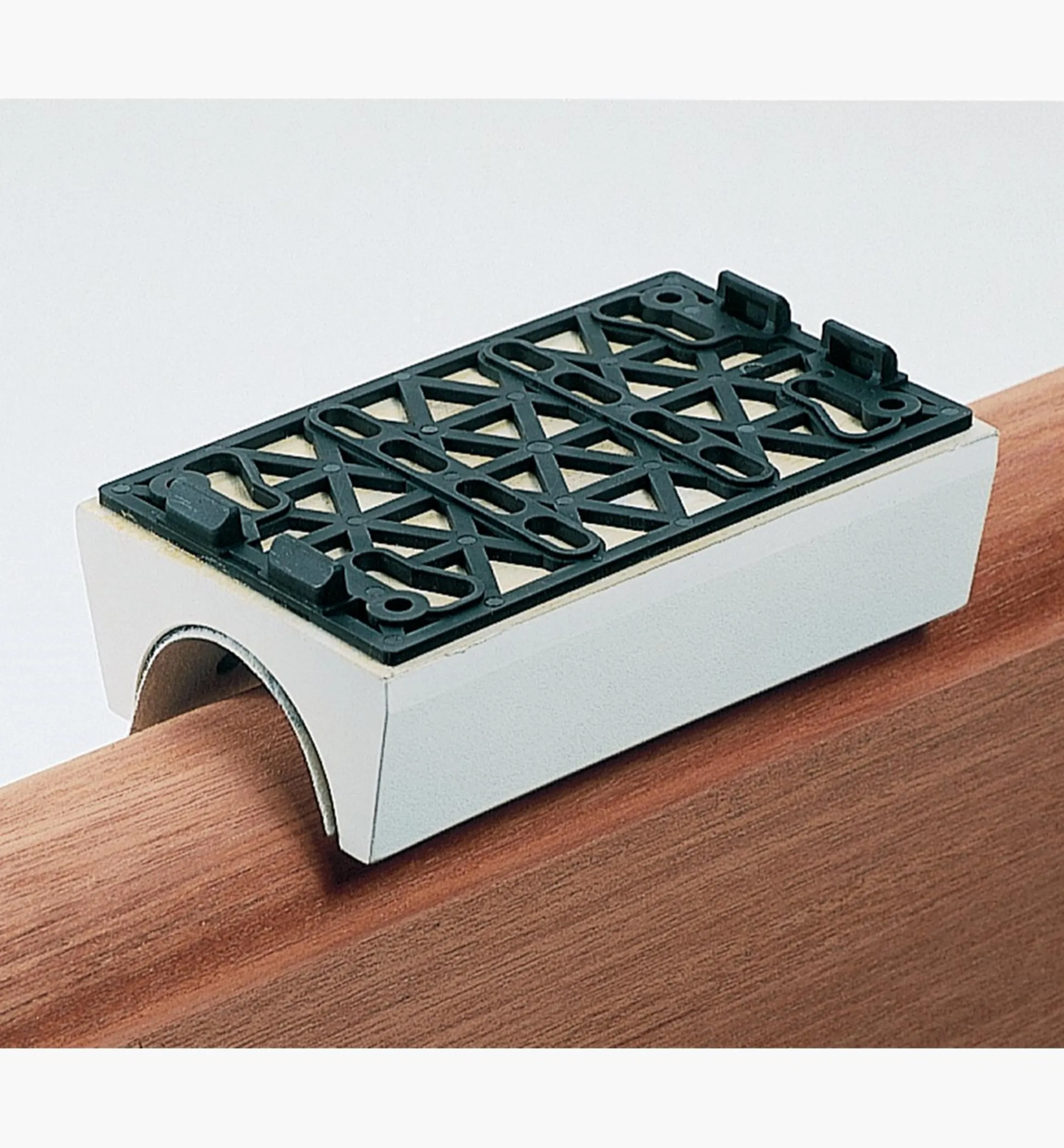 Lee Valley Supplies>Concave Sanding Pads For Duplex LS 130 EQ Linear Sander