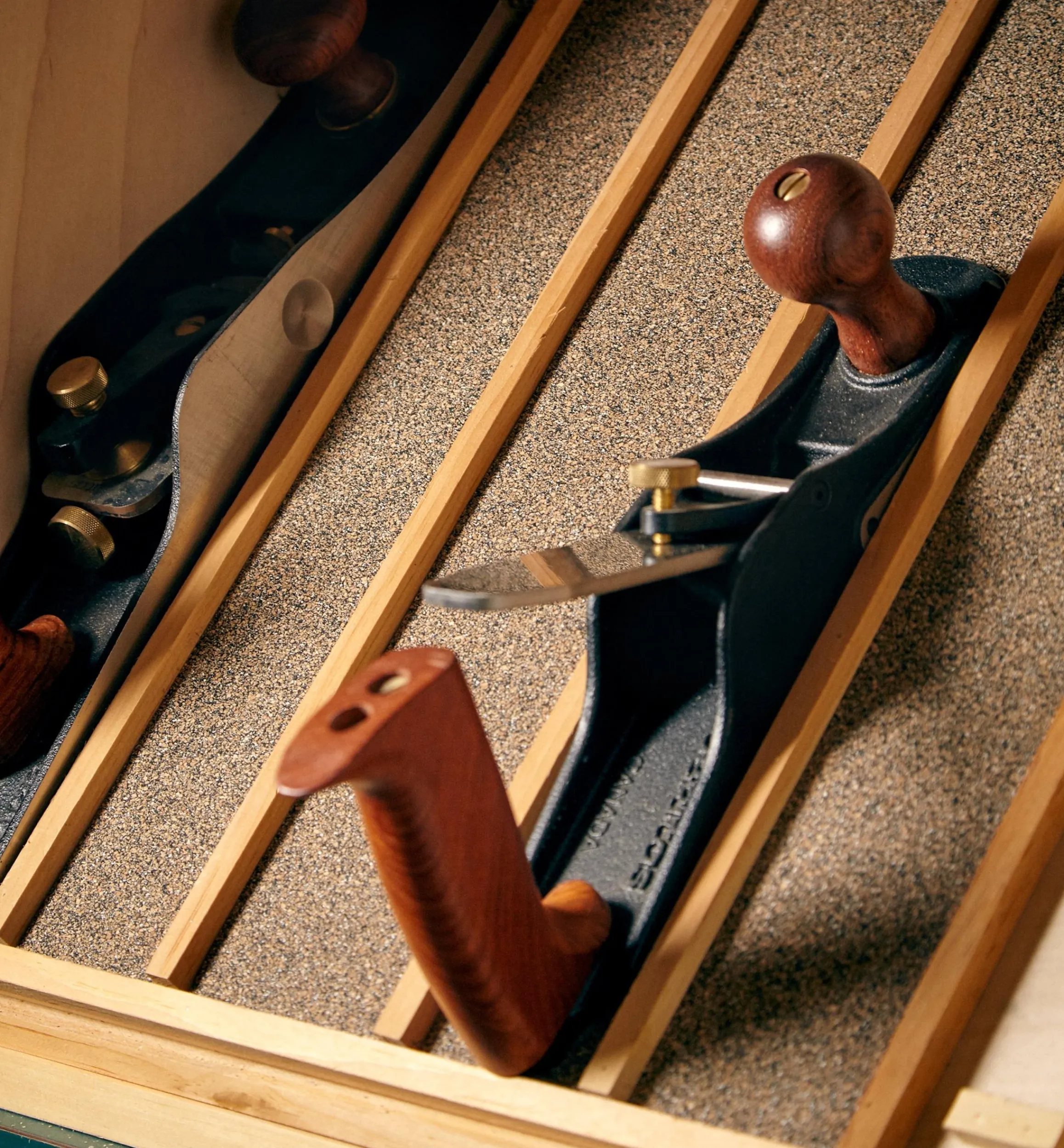 Lee Valley Supplies>Cork/Nitrile-Rubber Grip Liner