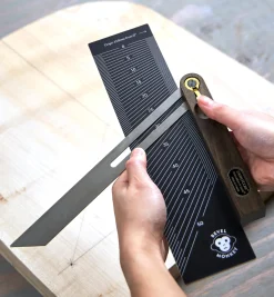 Lee Valley Marking & Measuring>Crucible Bevel Monkey