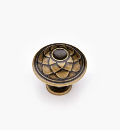 Lee Valley Knobs>Decorative Leaf Knob