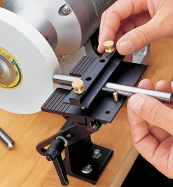 Lee Valley Sharpening>Diamond Point Wheel Dresser