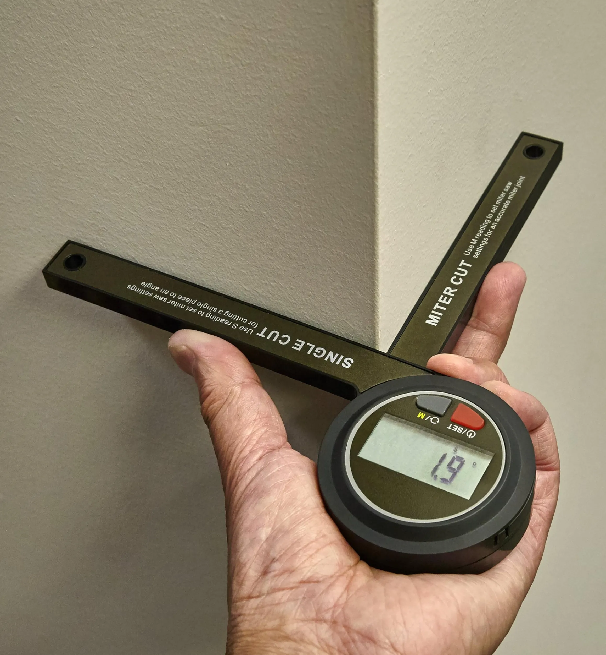 Lee Valley Marking & Measuring>Digital Miter Saw Gauge
