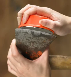 Lee Valley Sharpening>Double-Sided Axe Sharpener