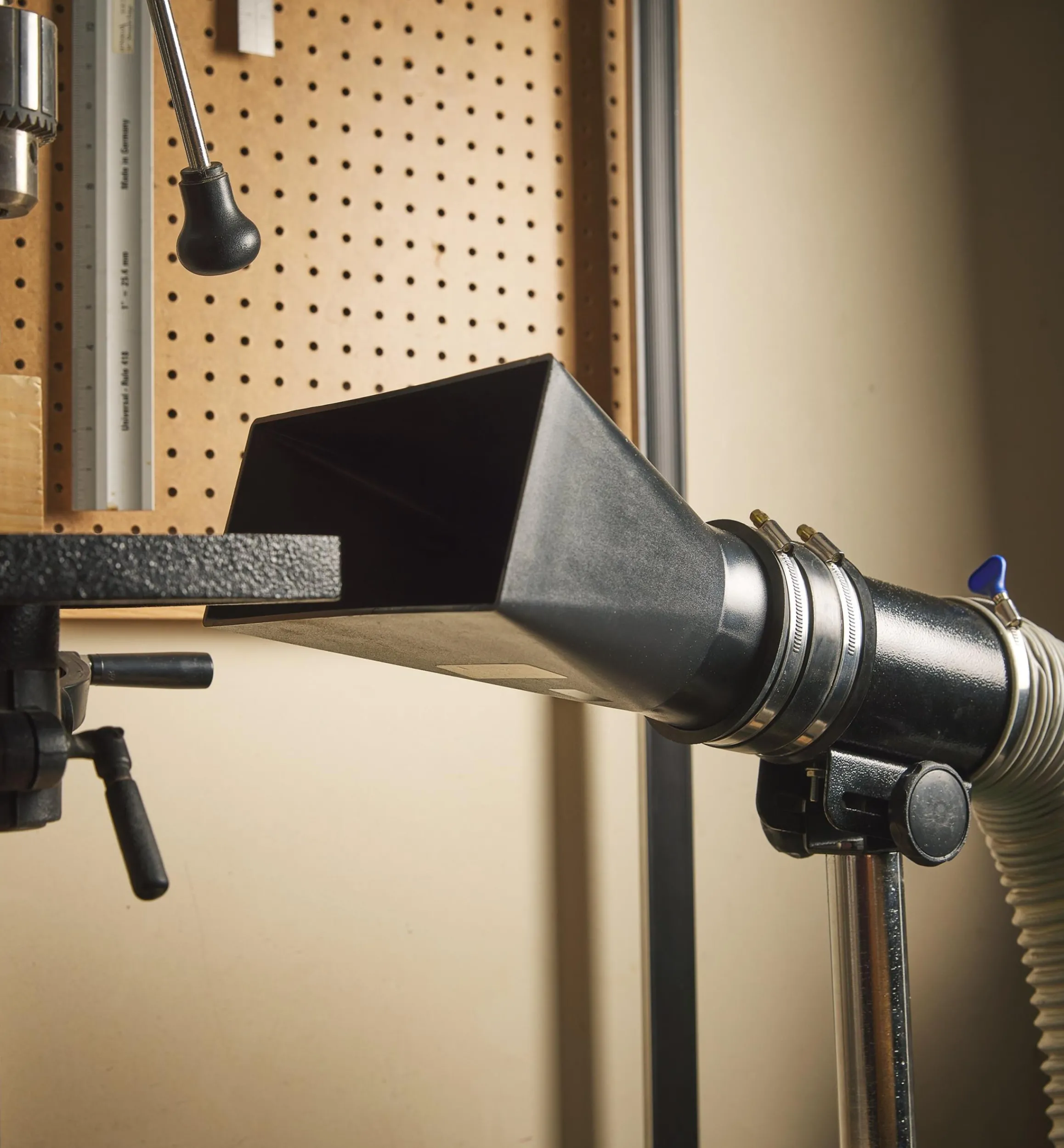 Lee Valley Workshop>Dust Hoods