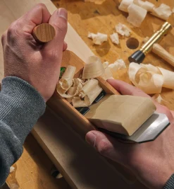 Lee Valley Planes>E.C. Emmerich Traditional Wooden Smooth Plane