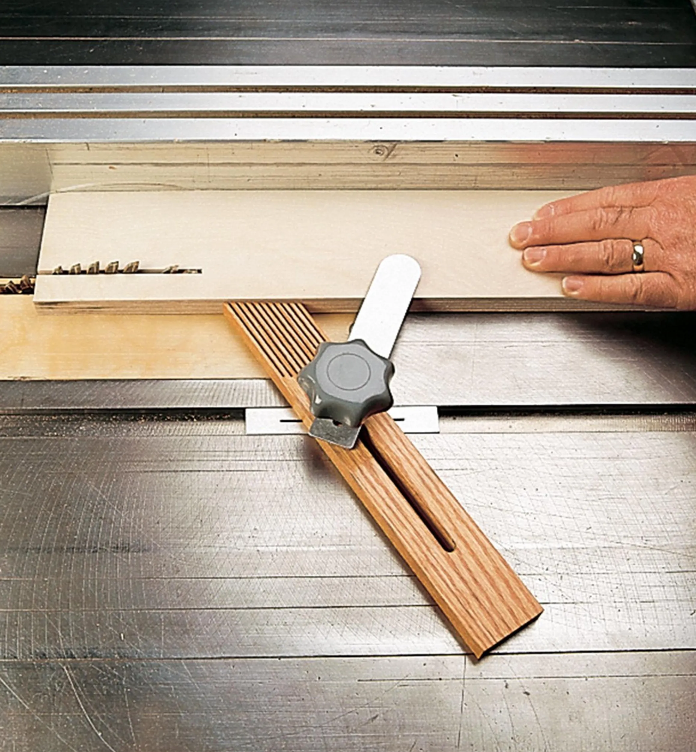 Lee Valley Safety>Featherboard