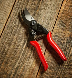 Lee Valley Pruners>Felco #5 Pruner
