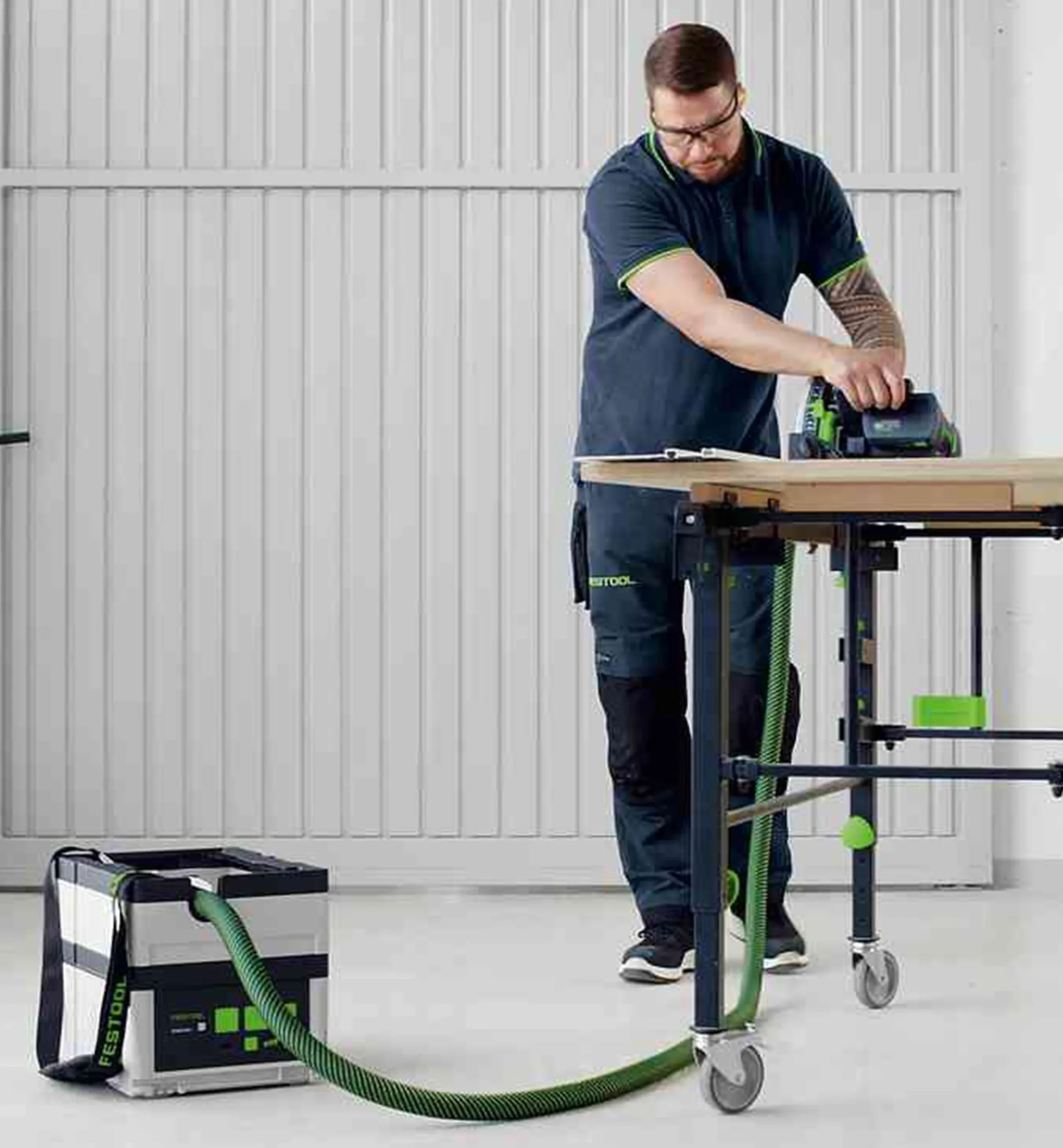 Lee Valley Workshop>Festool CTC SYS Cordless Dust Extractor – Basic