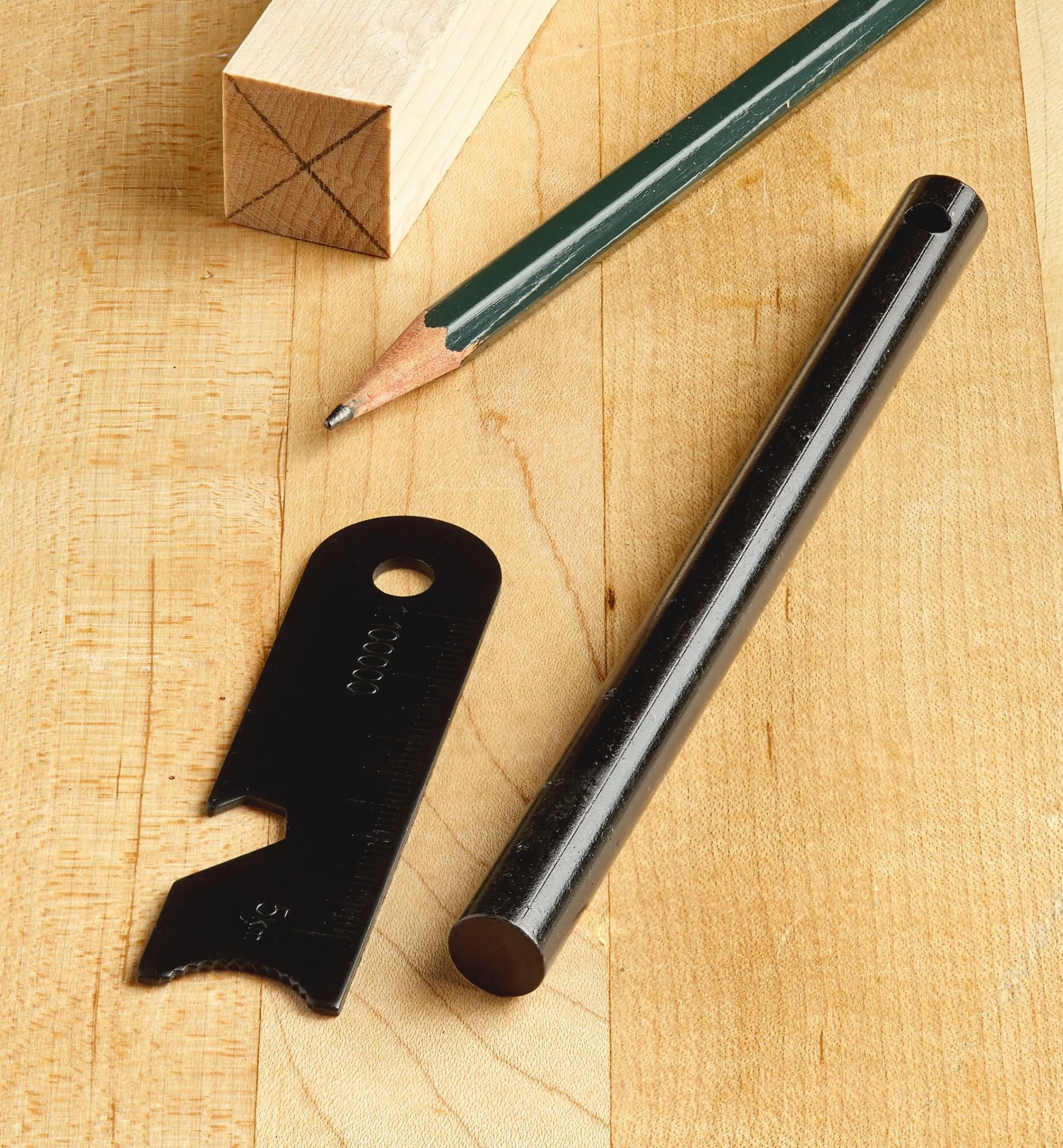 Lee Valley Outdoor Recreation>Firestarter Rod With Multi-Tool Striker