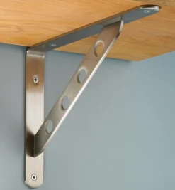 Lee Valley Storage Organization>Flat Steel Shelf Bracket