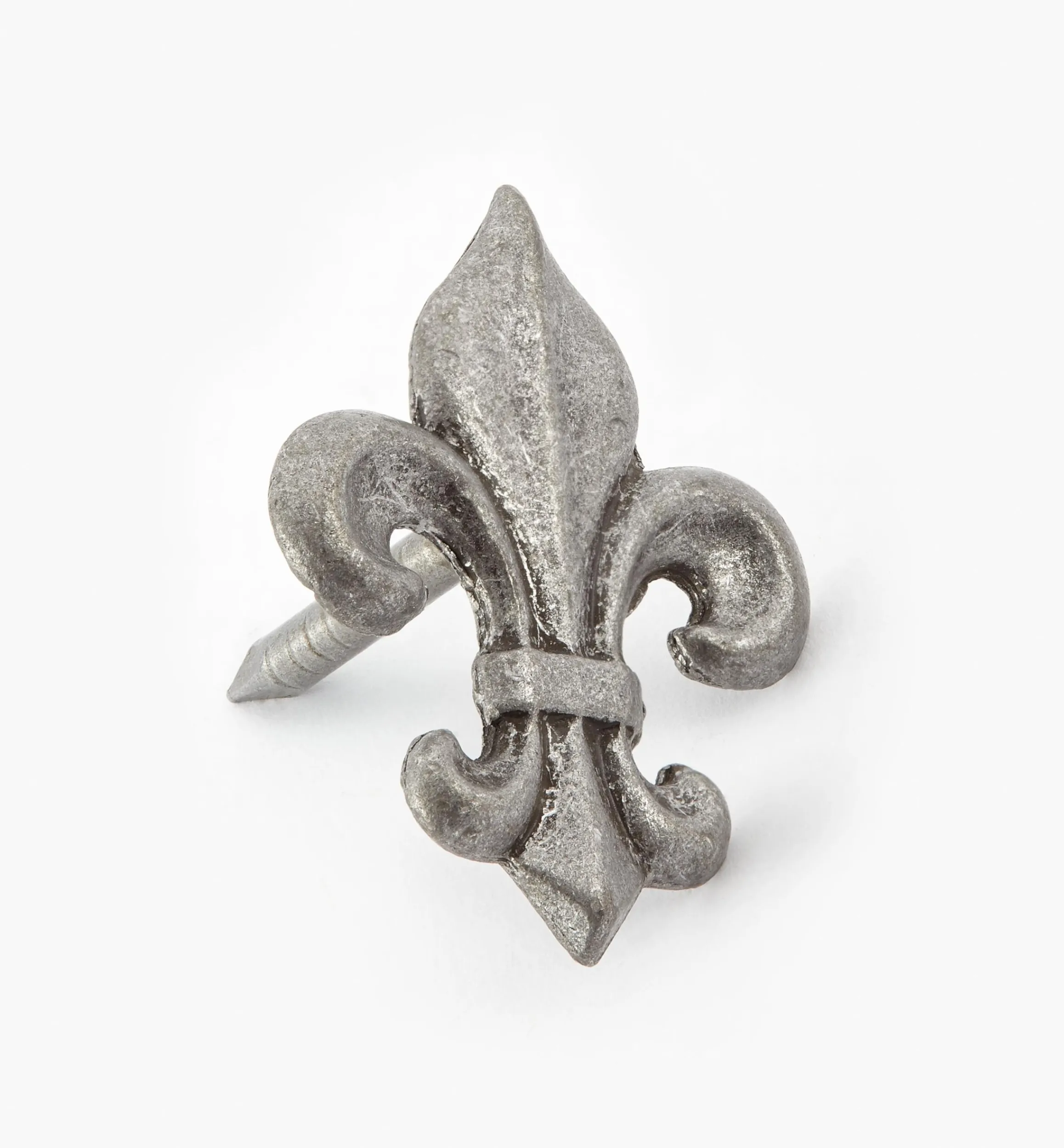 Lee Valley Fasteners>Fleur-de-Lis Clavos (Nails)