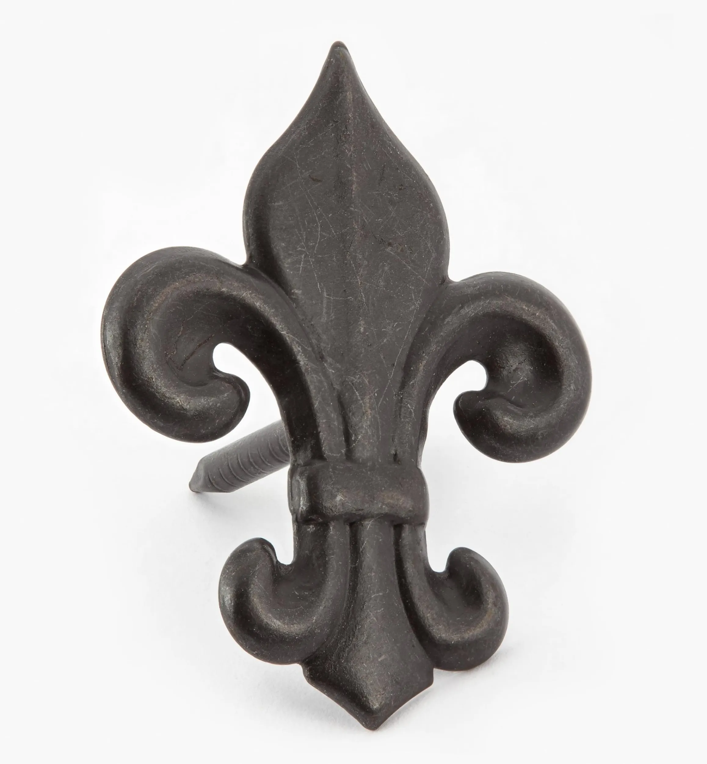 Lee Valley Fasteners>Fleur-de-Lis Clavos (Nails)
