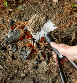 Lee Valley Shovels><noscript><img width=