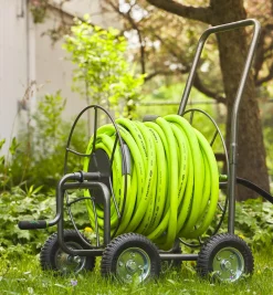 Lee Valley Hoses & Accessories>Four-Wheel Hose Cart