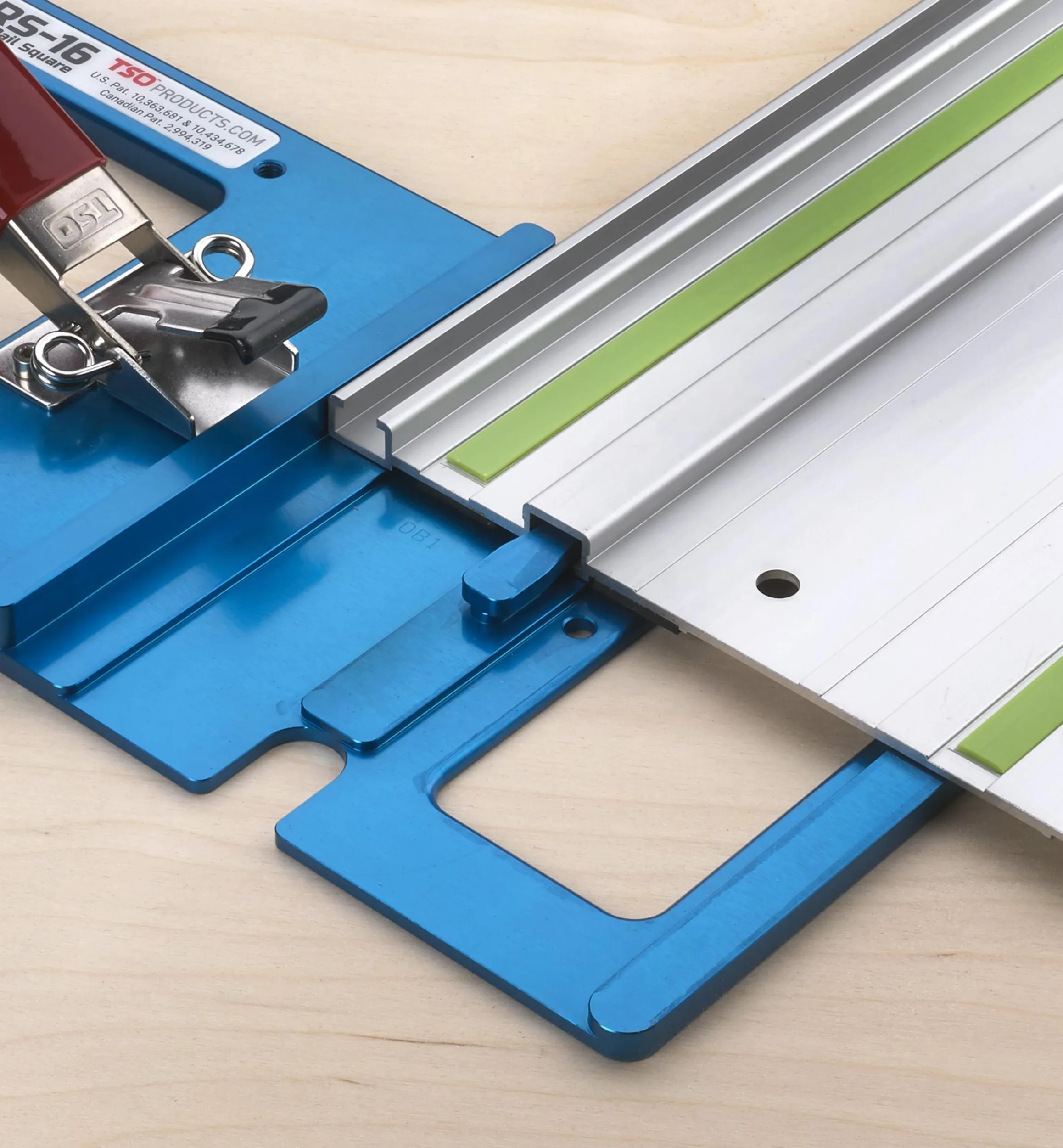 Lee Valley Power Tool Accessories>GRS-16 & GRS-16 PE Guide Rail Squares Set