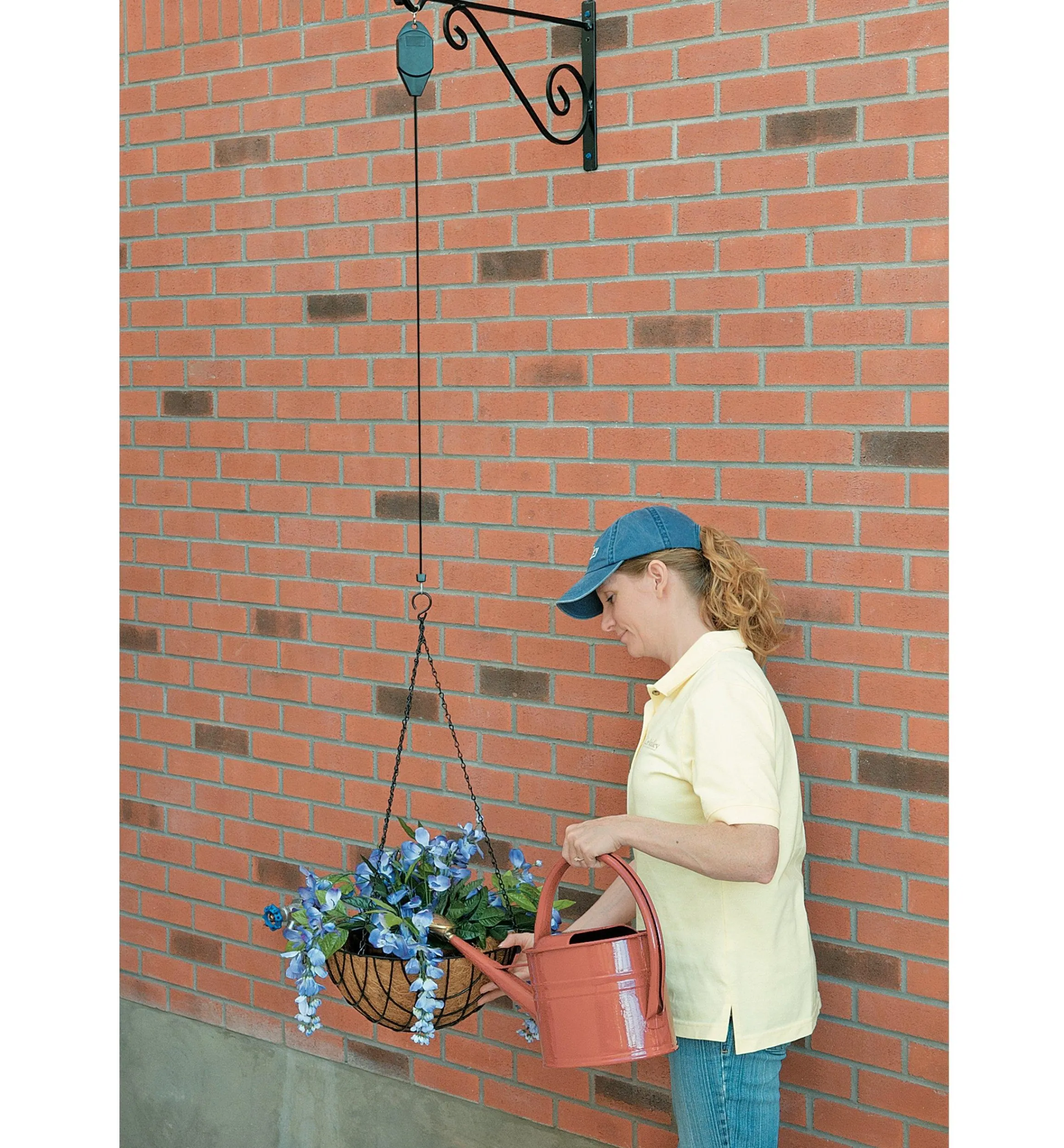 Lee Valley Container Gardening>Hanging Basket Pulley