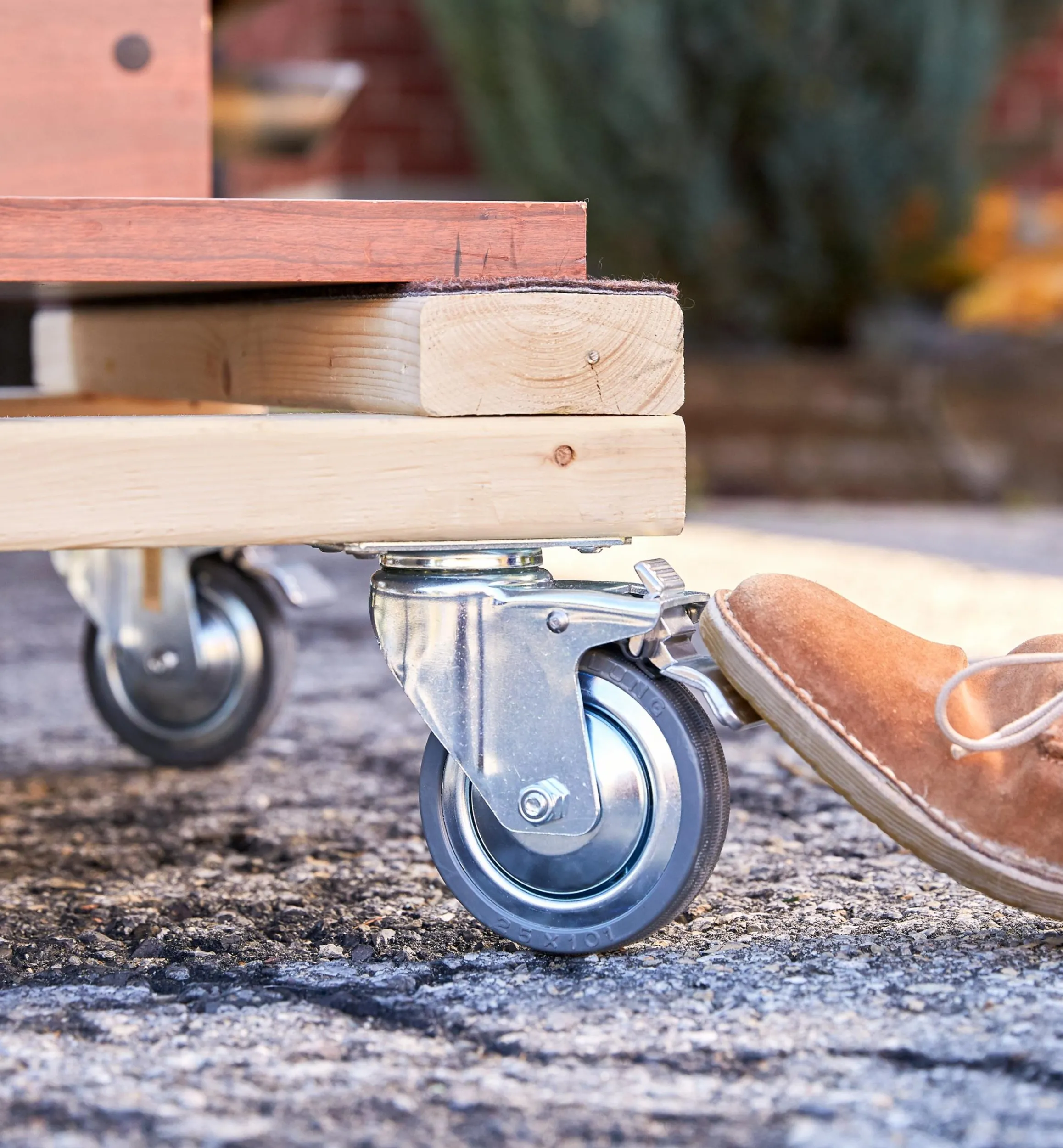 Lee Valley Casters & Wheels>Heavy-Duty Casters