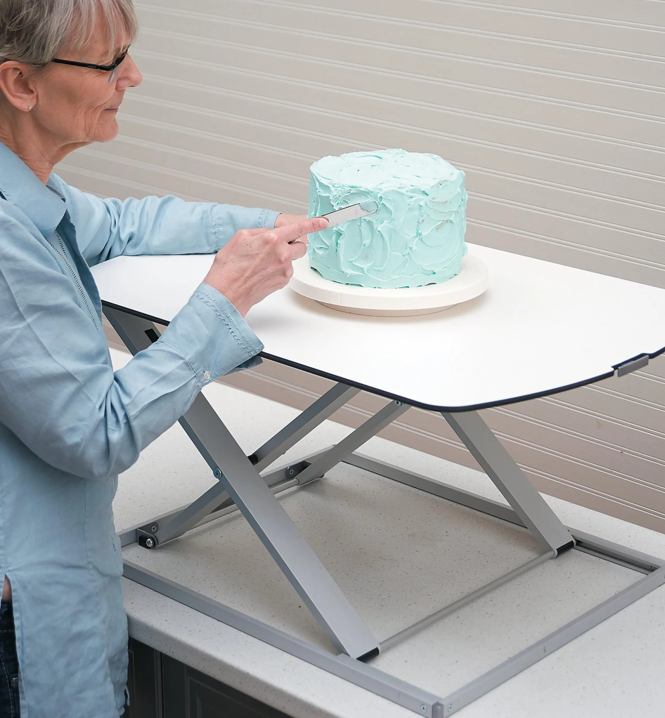 Lee Valley Mechanisms>Height-Adjustable Work Stand