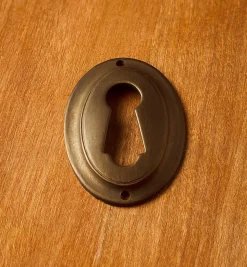 Lee Valley Escutcheons>Horton Raised Plain Escutcheon