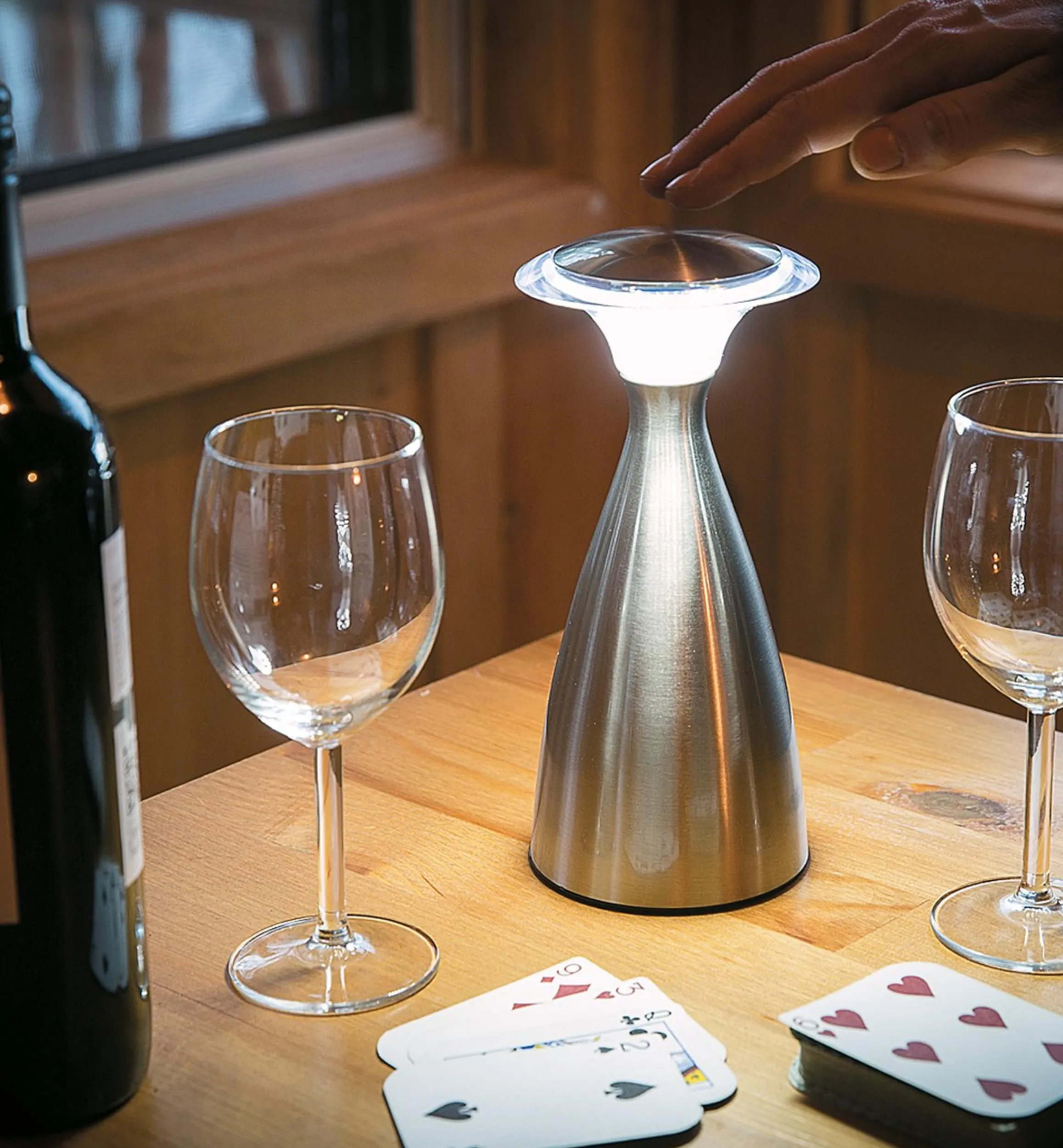 Lee Valley Lighting>Lanterna 3-Stage Touch Wireless Lamp