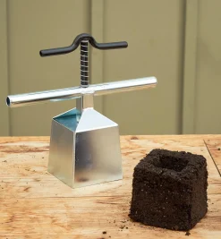 Lee Valley Seed Starting><noscript><img width=