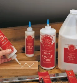 Lee Valley Supplies>Cabinetmaker's Glue 2002 GF