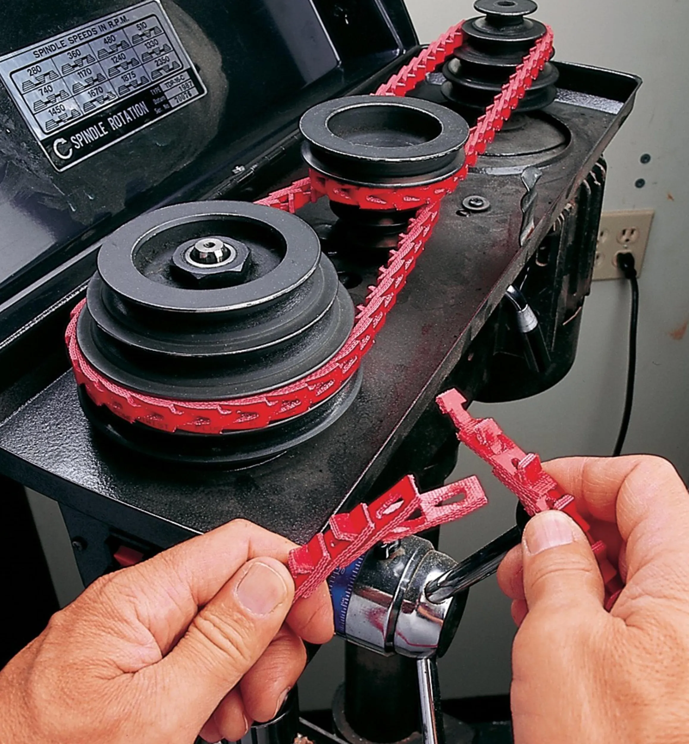 Lee Valley Workshop>Link Belt For Power Tools